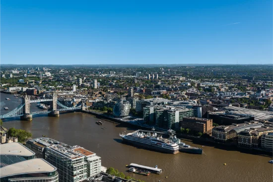 Greenwich in battello - river-thames-london-uk
